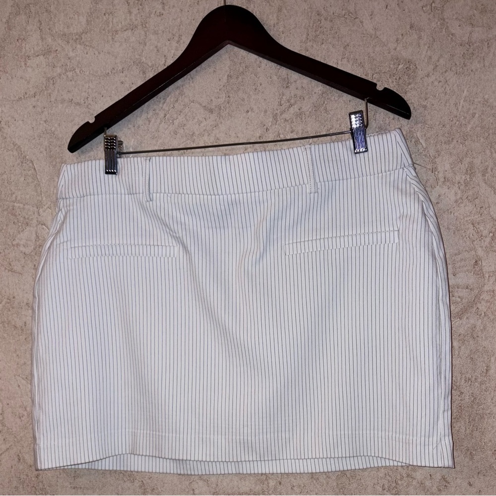 Jules & Leopold White Striped Mini Skirt